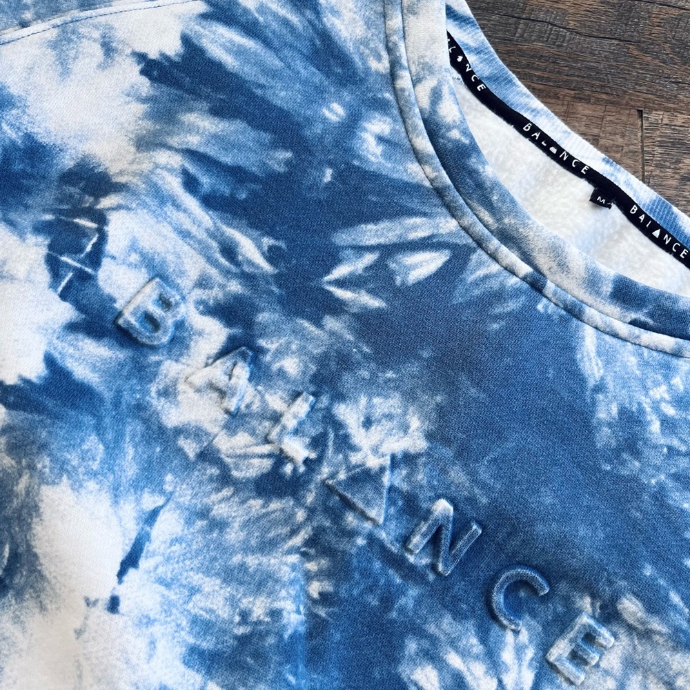 Balance Athletica Essence Cropped Crewneck